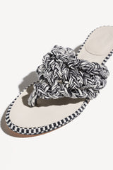 LEANDRA - THONG MULES
