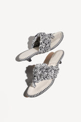 LEANDRA - THONG MULES