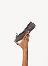 PAZ - ROUND-TOE FLEXIBLE SOLE BALLET FLATS