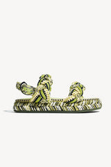 <transcy>MARIA</transcy>