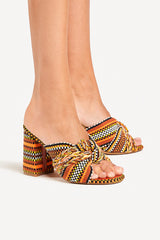 <transcy>SOL</transcy>