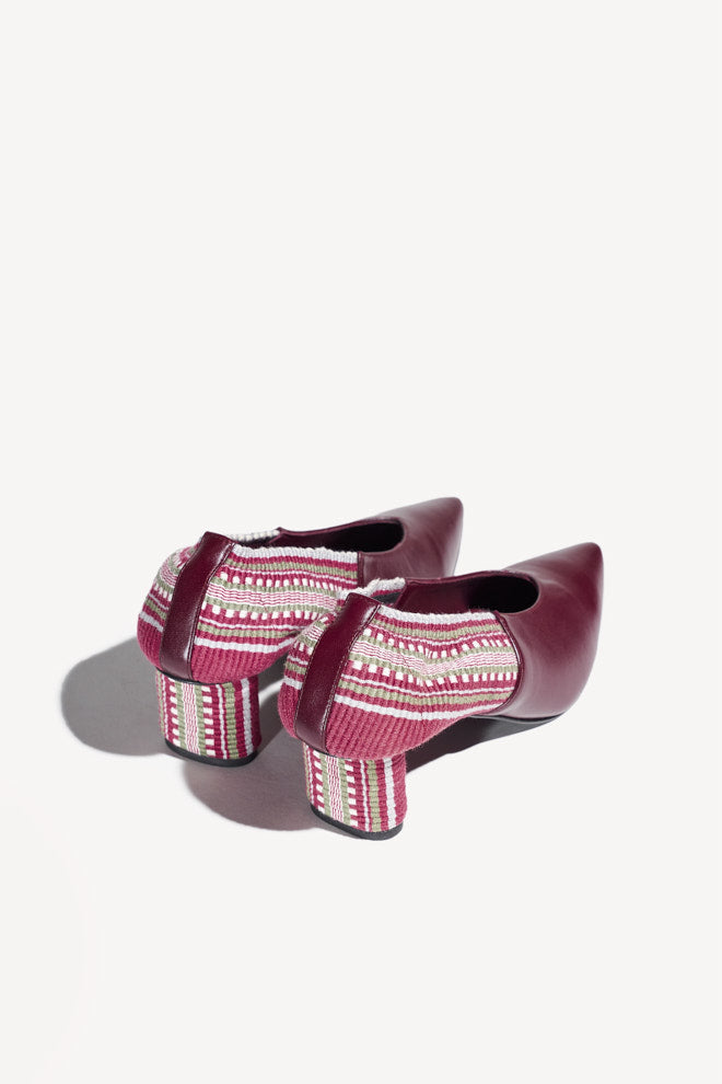 ANA - Pumps
