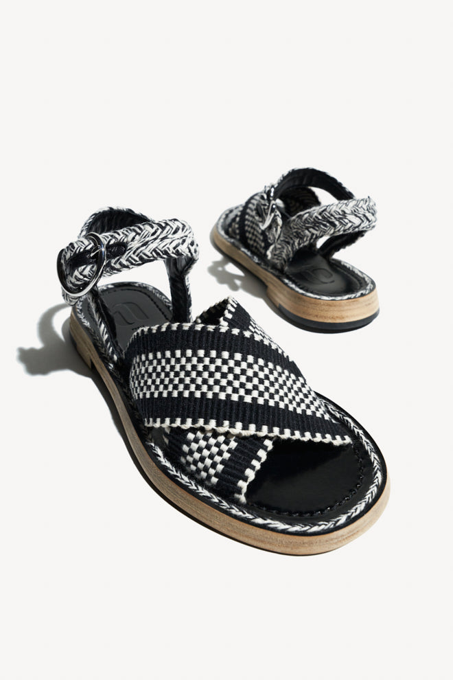 AURORA - Flat Sandals