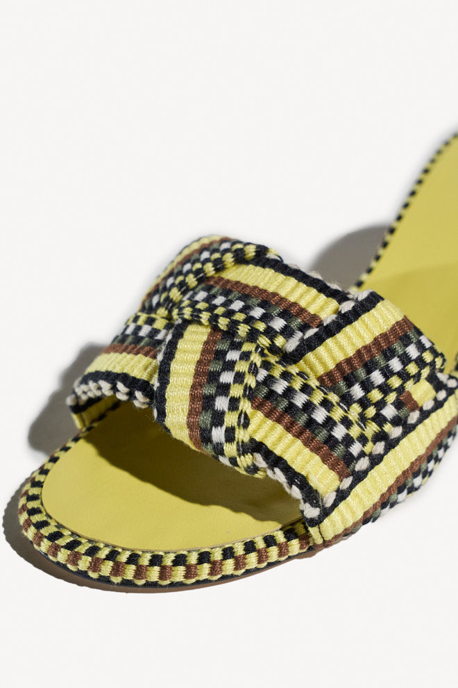 CLAUDIA - Mules