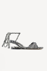 FELIPA - STRAPPY FLAT SANDALS