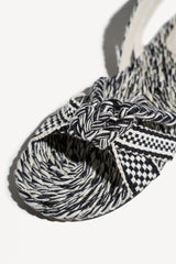 FELIPA - STRAPPY FLAT SANDALS