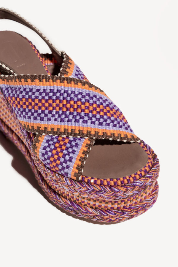 PIA HIGH PLATFORM SANDALS – AMAMBAIH